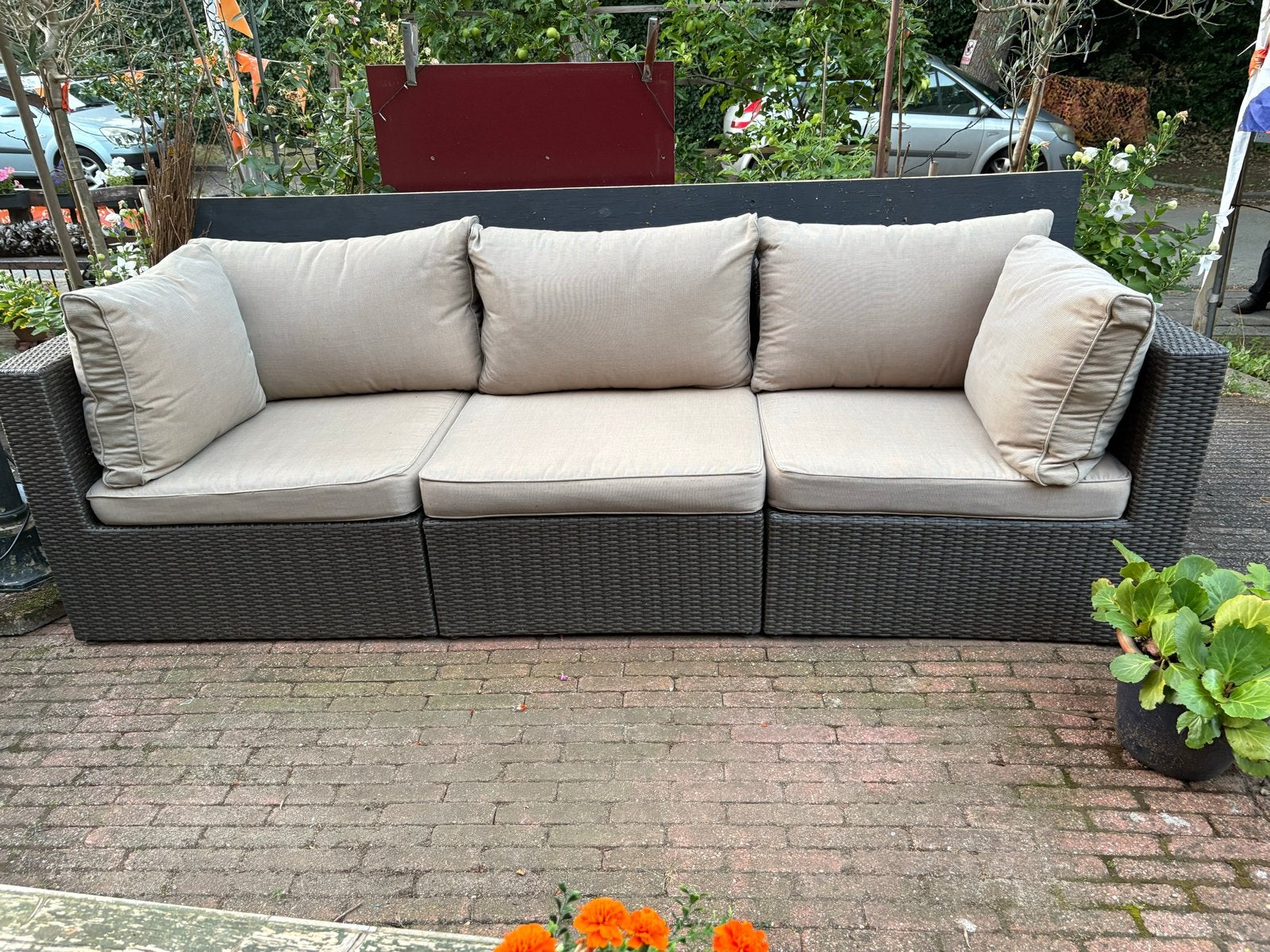 Comfortabele Wicker Loungeset met Kussens, Tuin en Terras, Tuinsets en Loungesets, Ophalen, Gebruikt, 3 zitplaatsen, Loungeset