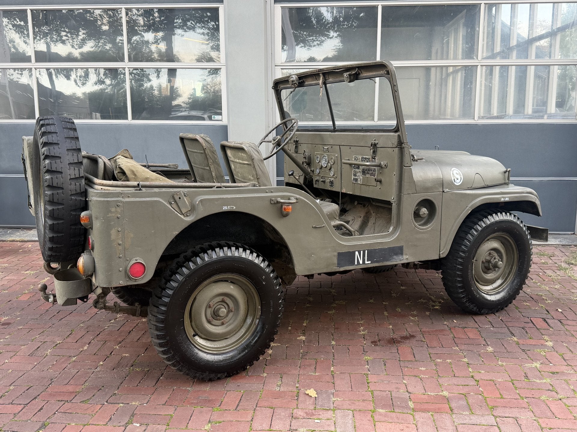 NEKAF M 38 A Uit 1962 – Echte Militaire Klassieker Uniek &, Auto's, Overige merken, Stof, Cabriolet, 4 stoelen