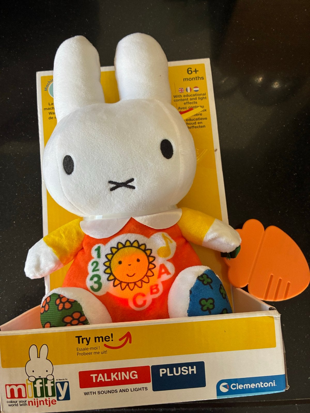 Nijntje Knuffel met Geluid en Licht - Clementoni - nieuw, Ophalen of Verzenden, Nieuw, Overige typen, Met licht
