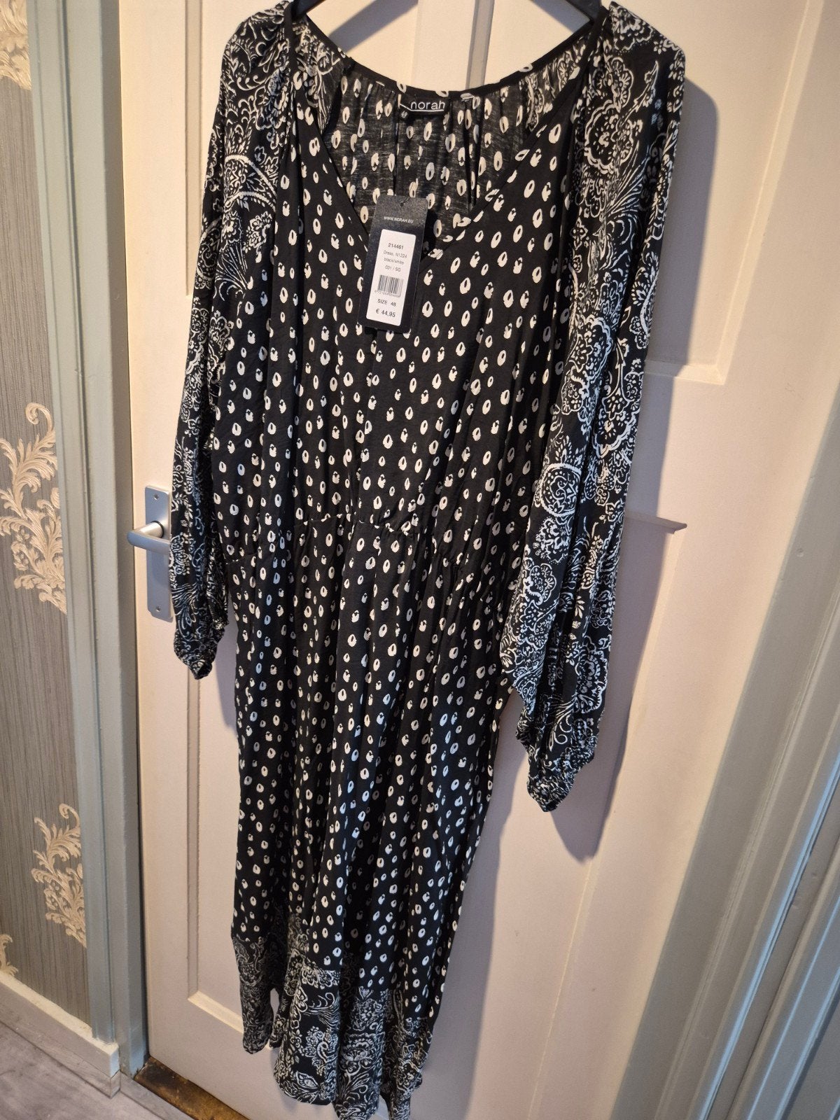 Nieuwe Norah jurk, zwart/wit, maat 48, Kleding | Dames, Jurken, Zwart, Maat 46/48 (XL) of groter, Nieuw, Ophalen of Verzenden