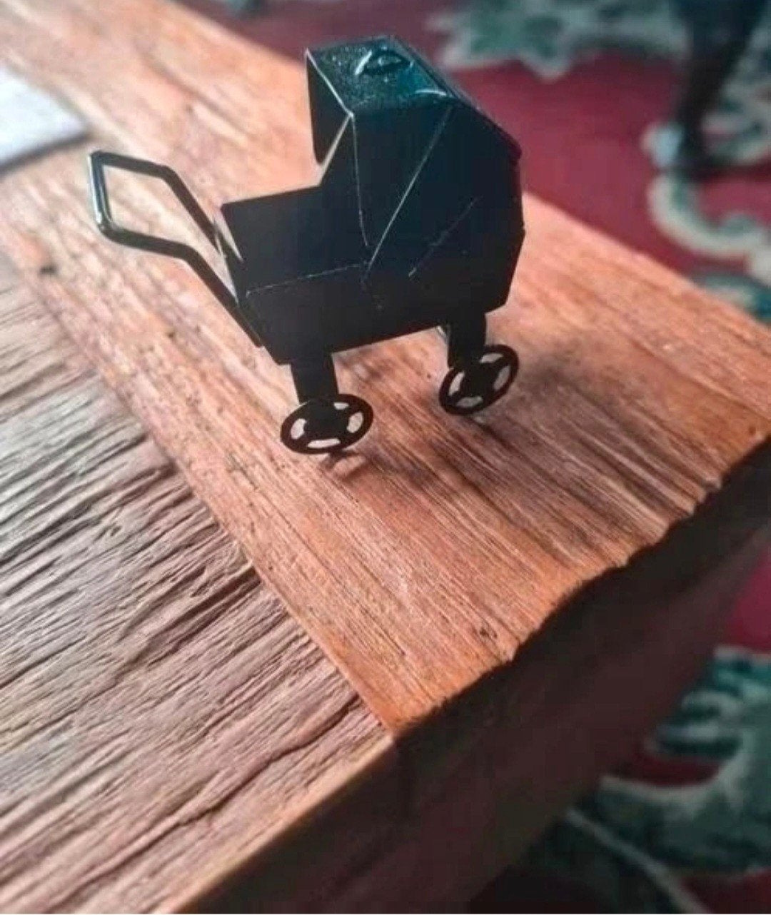 Miniatuur poppenwagen voor poppenhuis, Verzamelen, Poppenhuizen en Toebehoren, Ophalen of Verzenden, Gebruikt