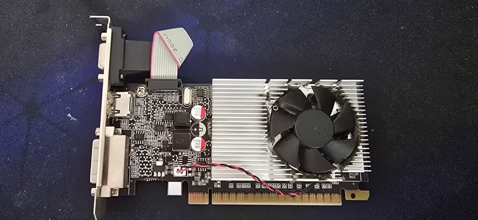 NVIDIA GeForce GT 620 1GB DDR3 Videokaart, Computers en Software, Videokaarten, Gebruikt, GDDR3, HDMI, Ophalen of Verzenden