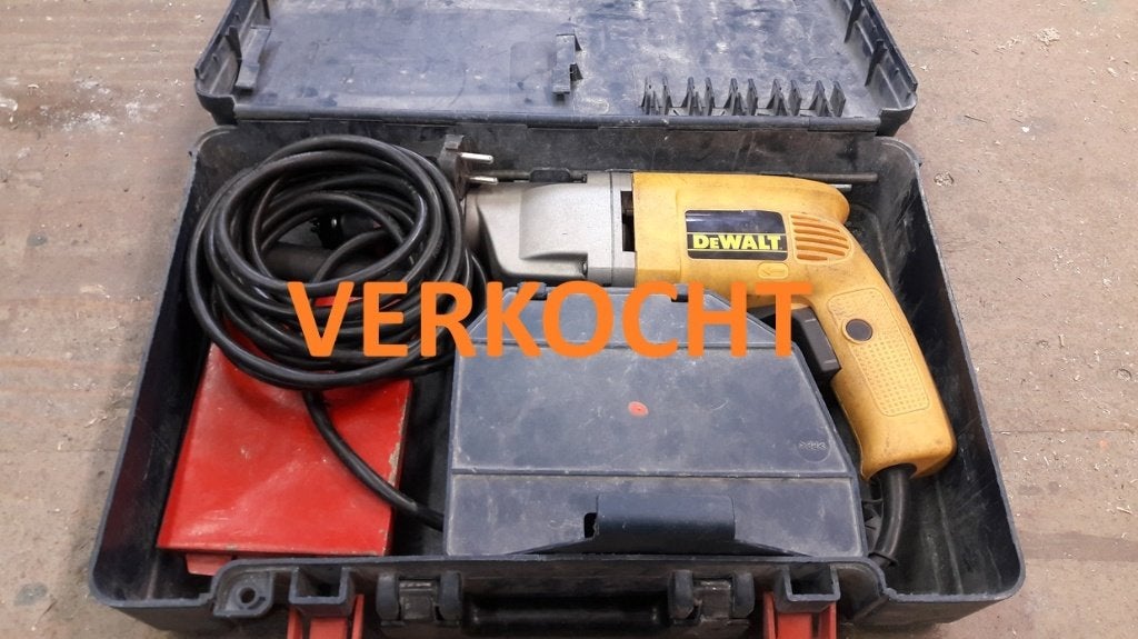 Te koop Dewalt Klopboor machine in koffer, Klopboormechanisme, Ophalen, Boormachine, Gebruikt