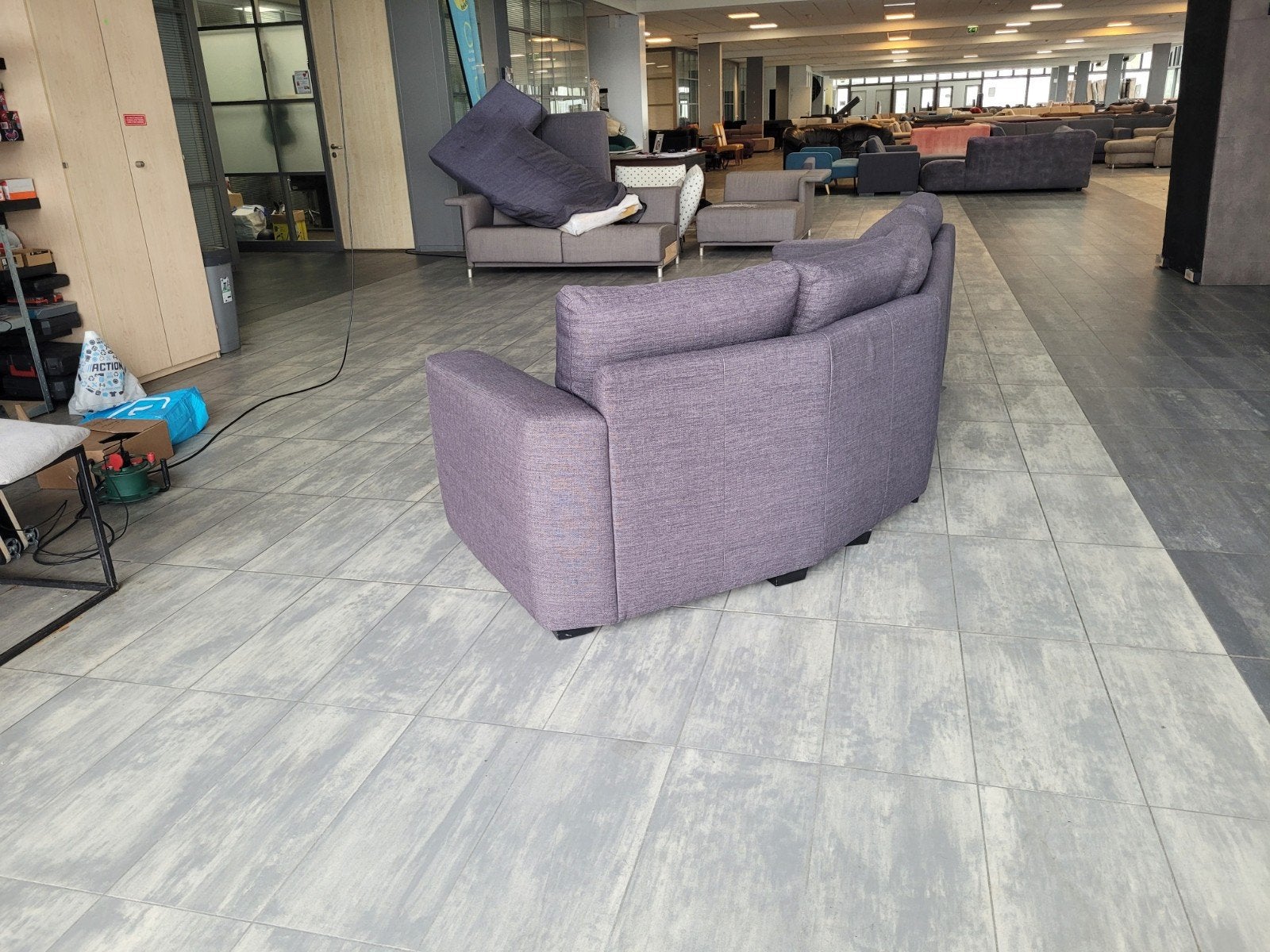 Foto 9 van ✅️️️️ GEREINIGD donkergrijze U-bank 145x330x150 | BEZORGEN