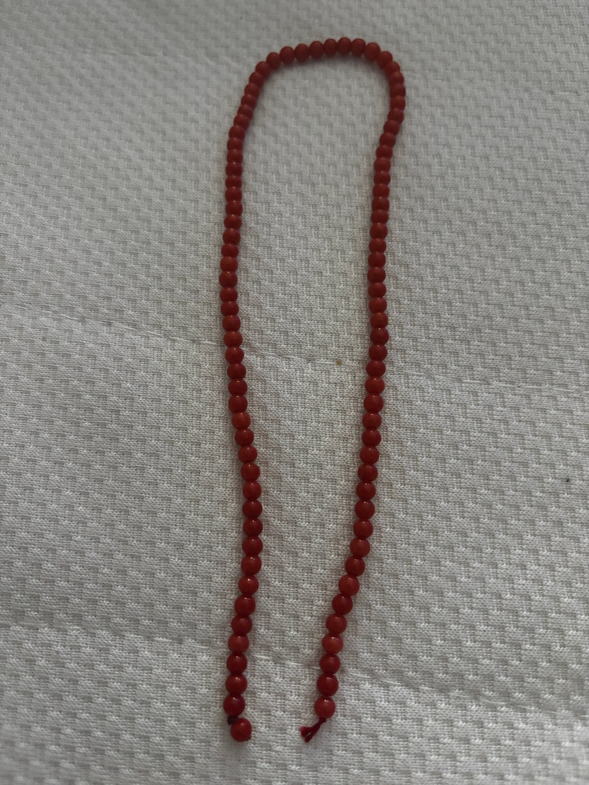 Snoer met antiek, echt bloedkoraal zonder sluiting!, Sieraden, Tassen en Uiterlijk, Kettingen, Ophalen of Verzenden, Zo goed als nieuw