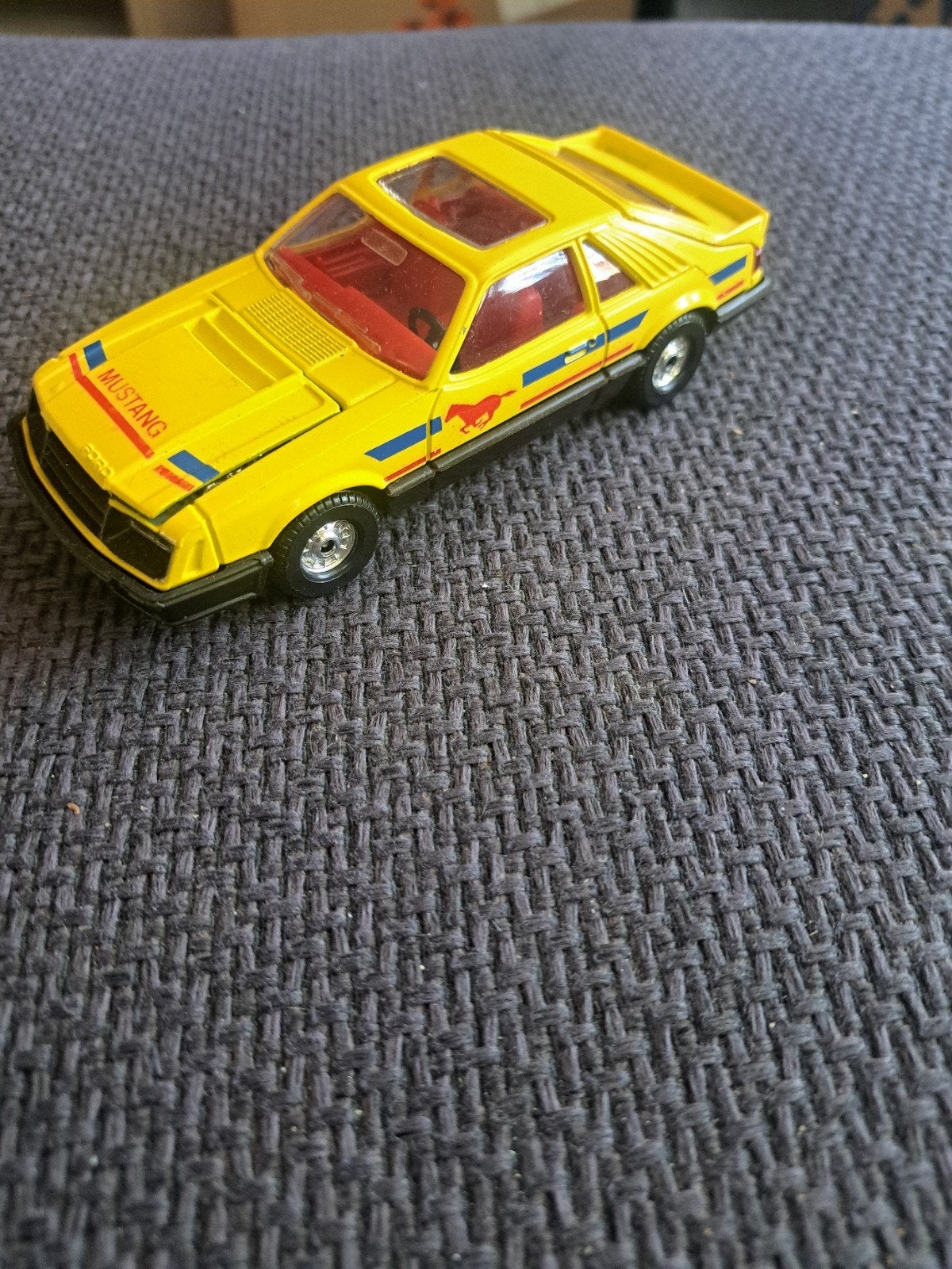 Corgi toys model ford cobra mustang, Corgi, Gebruikt, Auto, Ophalen of Verzenden