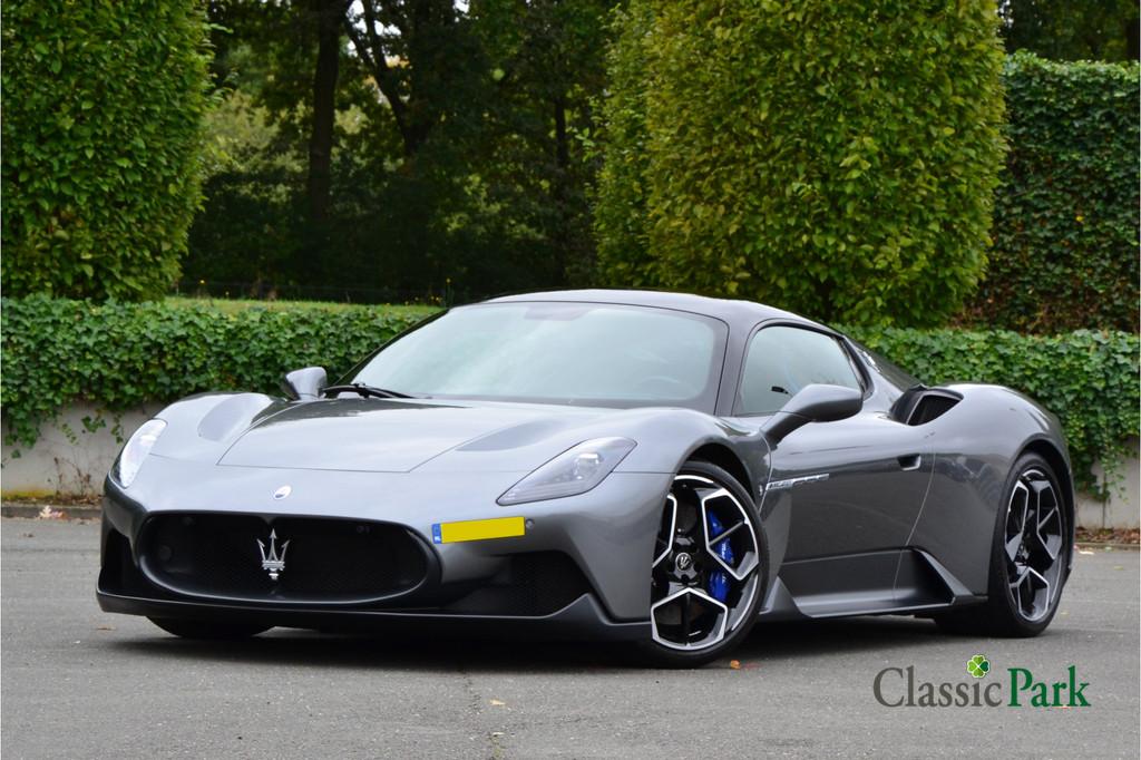 Maserati MC20 (bj 2023, automaat), Auto's, Maserati, Achterwielaandrijving, Euro 6, Alcantara, Parkeercamera
