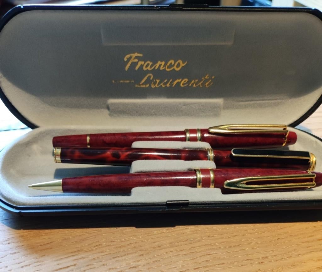 Vintage pennenset  Franco Laurenti, Verzamelen, Pennenverzamelingen, Ophalen of Verzenden, Pennenset, Overige merken, Met doosje