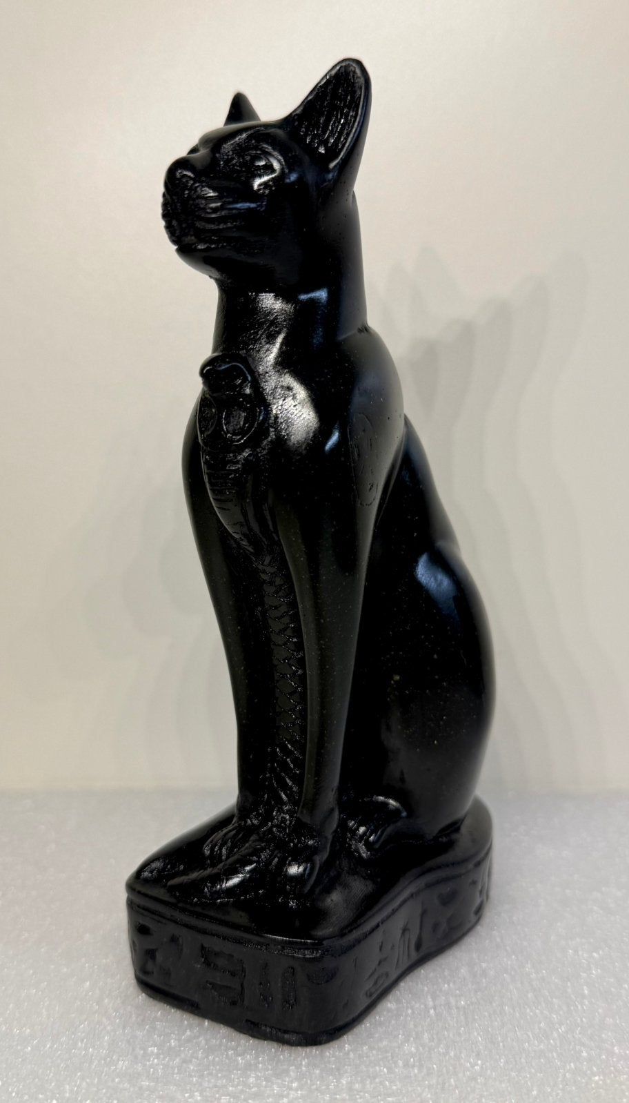 Egyptisch beeldje van de godin Bastet., Ophalen of Verzenden, Zo goed als nieuw, Dier