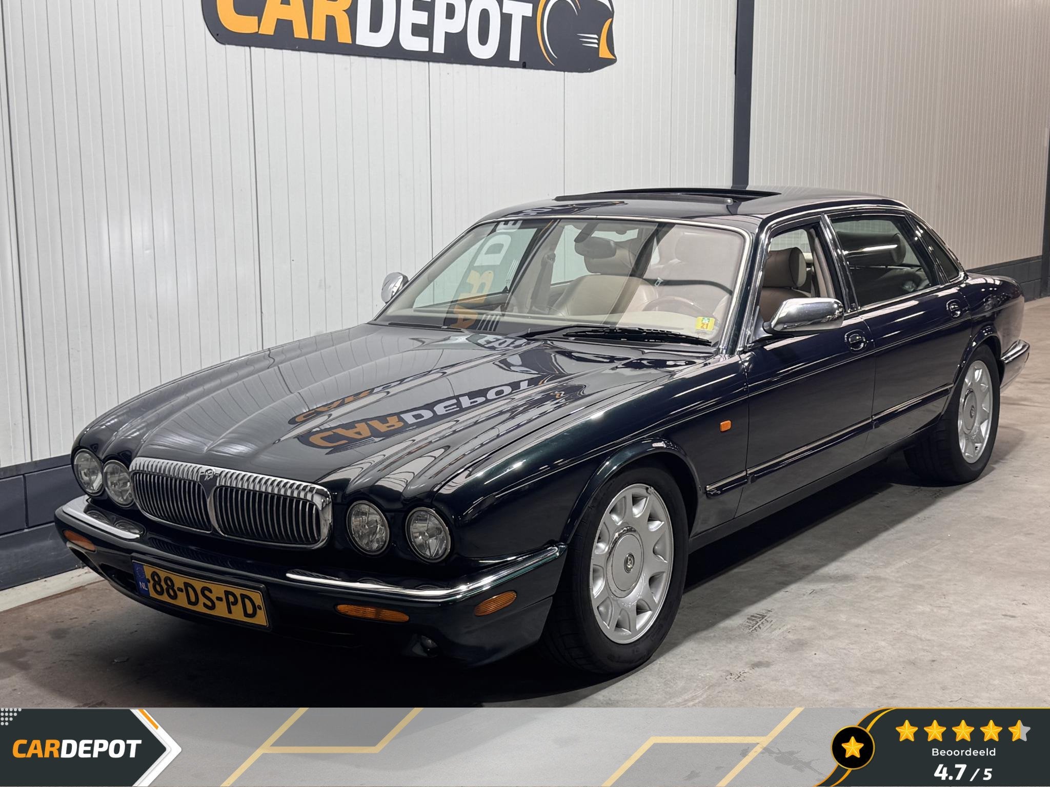 Daimler 4.0 4.0 V8 Super, Automaat, Achterwielaandrijving, Gebruikt, 8 cilinders