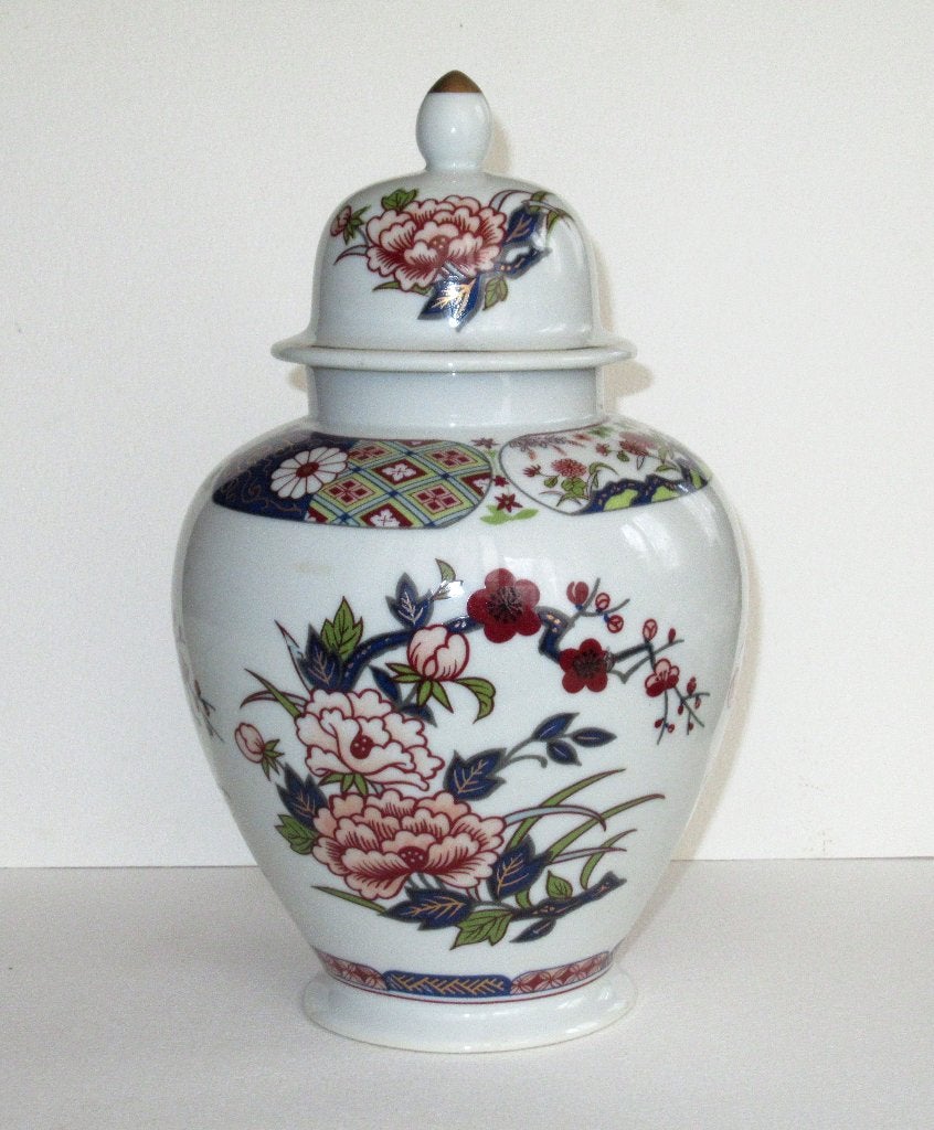 Porseleinen mooie gedecoreerd imari pot., Ophalen of Verzenden