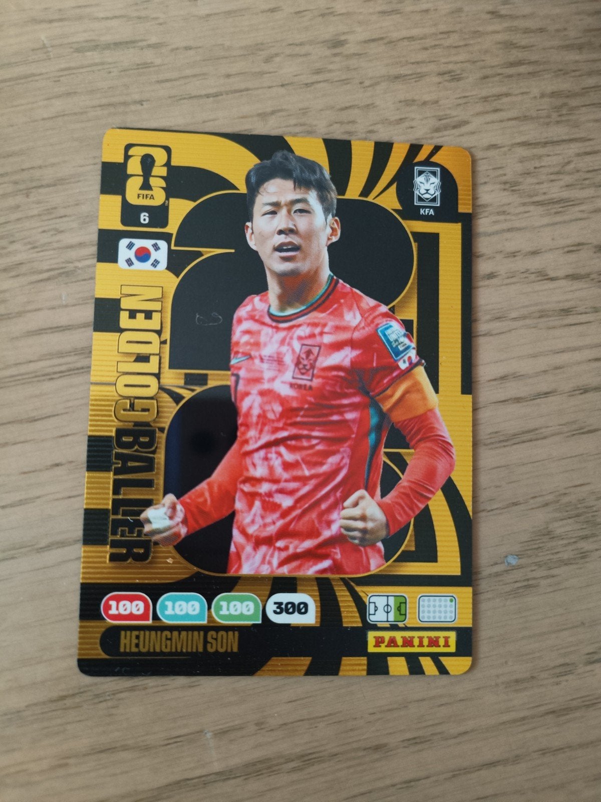 Panini FIFA 6 Golden Baller Heung-Min Son Spelerskaart, Verzamelen, Ophalen of Verzenden, Zo goed als nieuw, Overige sporten, Spelerskaart