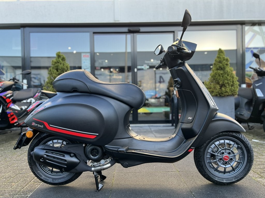 Vespa Sprint Custom 45 km, Fietsen en Brommers, Scooters | Vespa, Niet ingevuld, Niet ingevuld, Nieuw, Vespa S