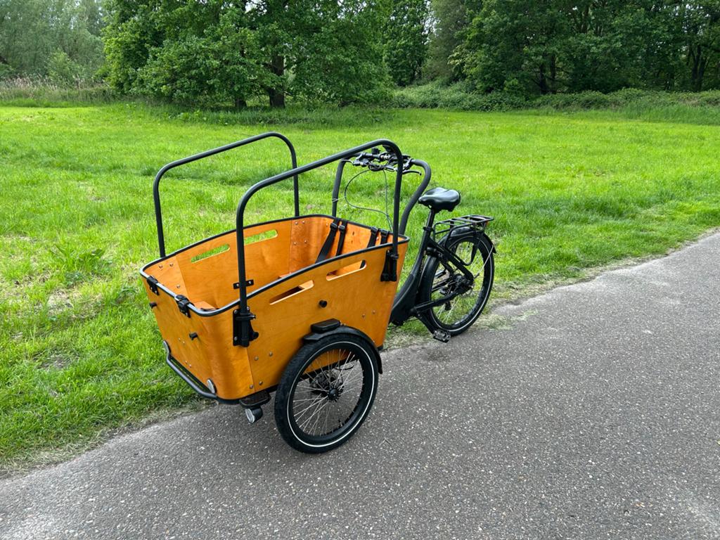 Vogue Bakfiets Superior 3 met certificaat, compleet!, Fietsen en Brommers, Fietsen | Bakfietsen, Huif, 3 kinderen, Zo goed als nieuw
