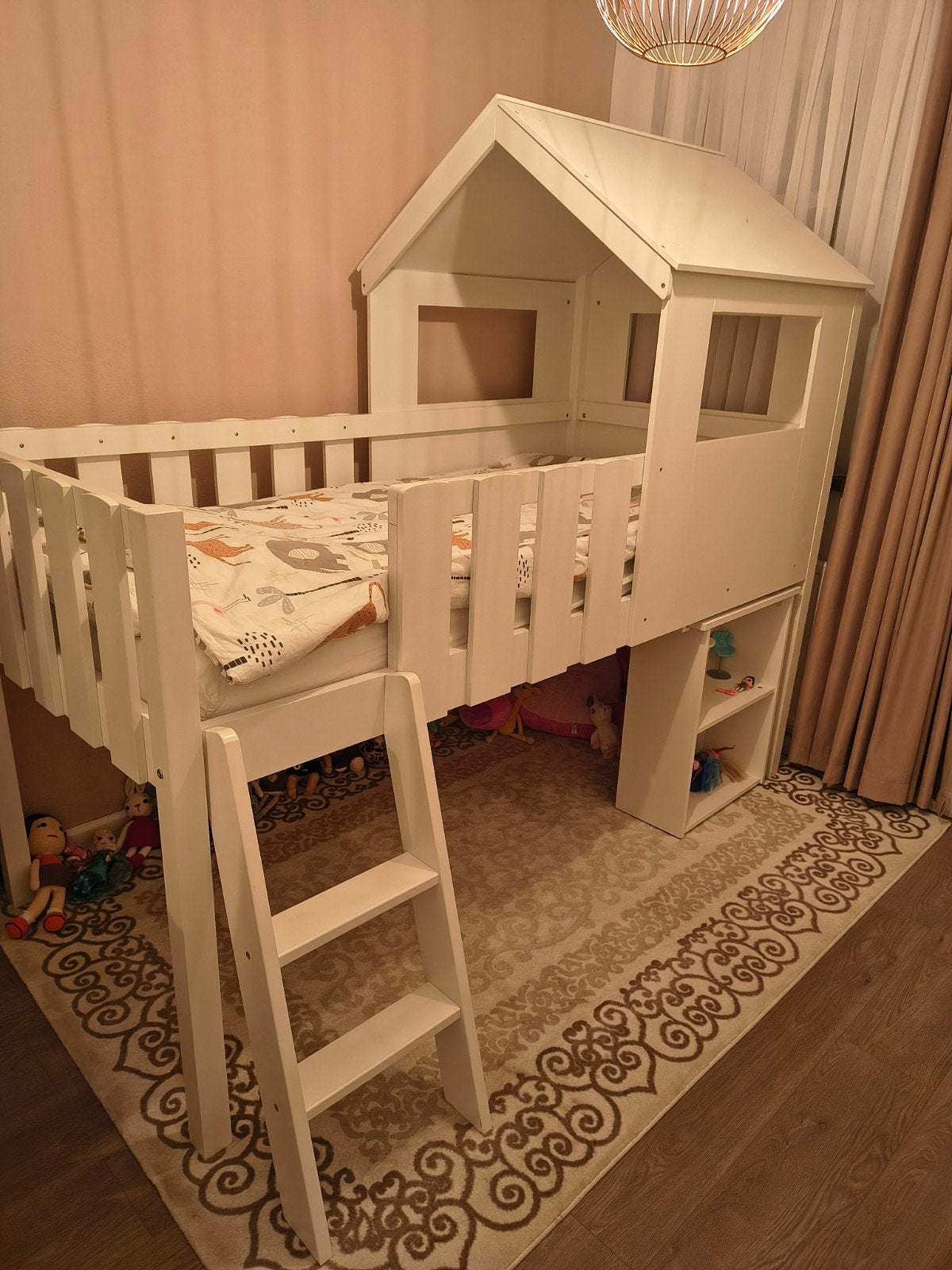 Uniek kinderbed (hoogslaper) huisje met bureau 90x200cm, Ophalen, 85 tot 100 cm, Zo goed als nieuw, Hoogslaper of Stapelbed