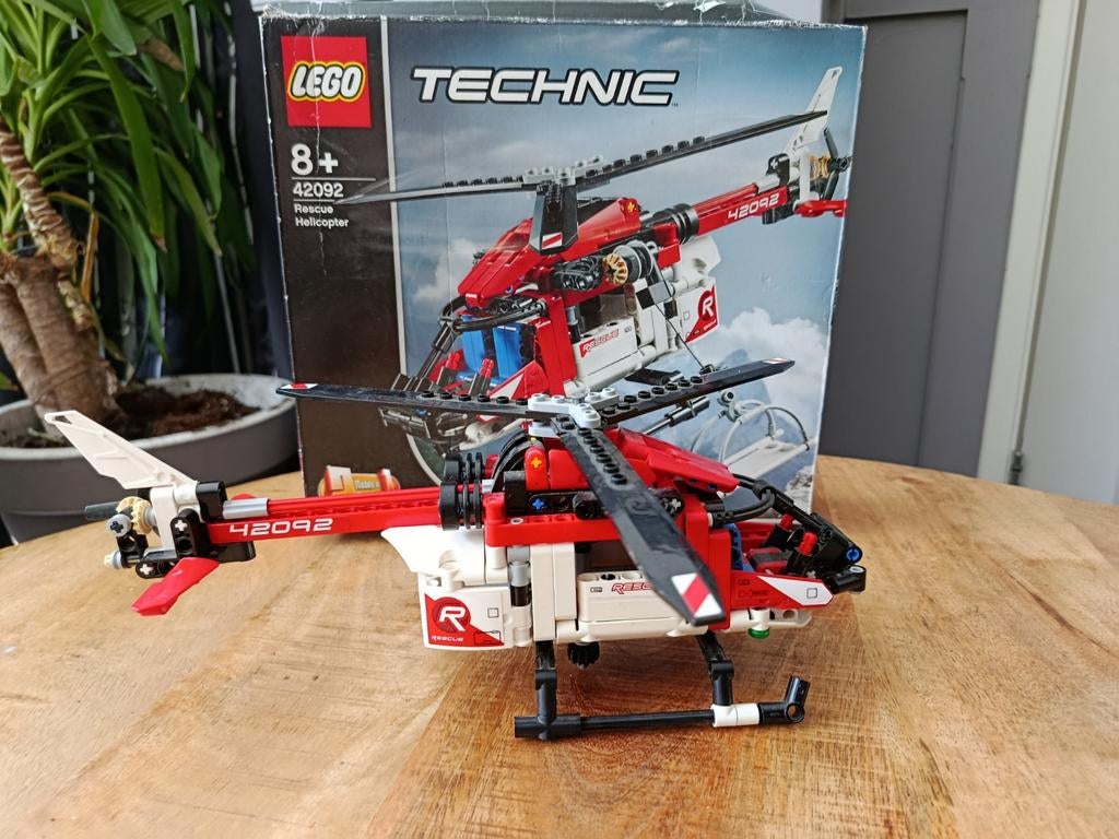 LEGO TECHNIC 42092 Reddingshelikopter, Ophalen of Verzenden