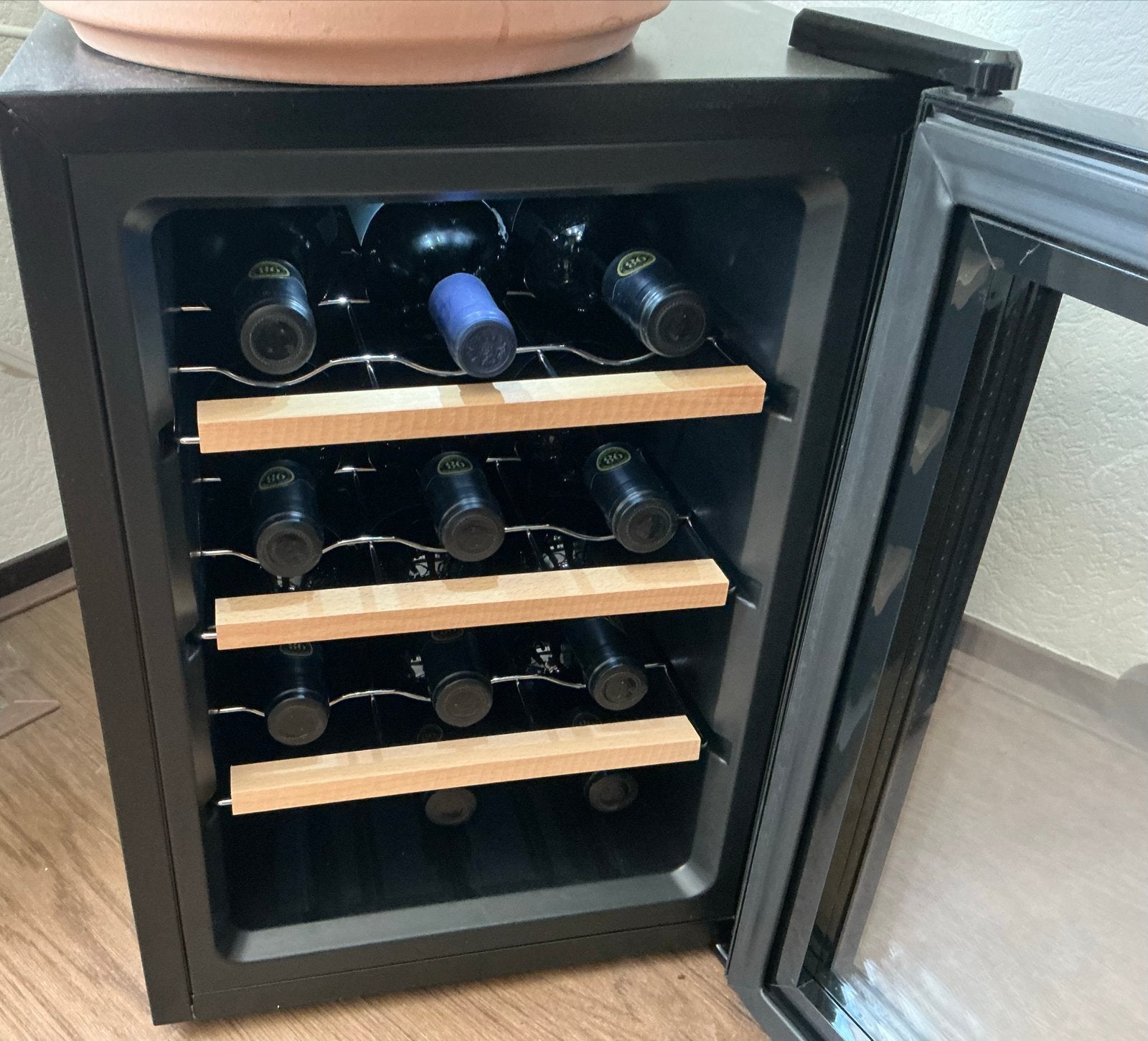 Wijnklimaatkast Primo 190WK- 12 flessen - 37L - Zwart, Ophalen, Zonder vriesvak, Nieuw, Minder dan 75 liter