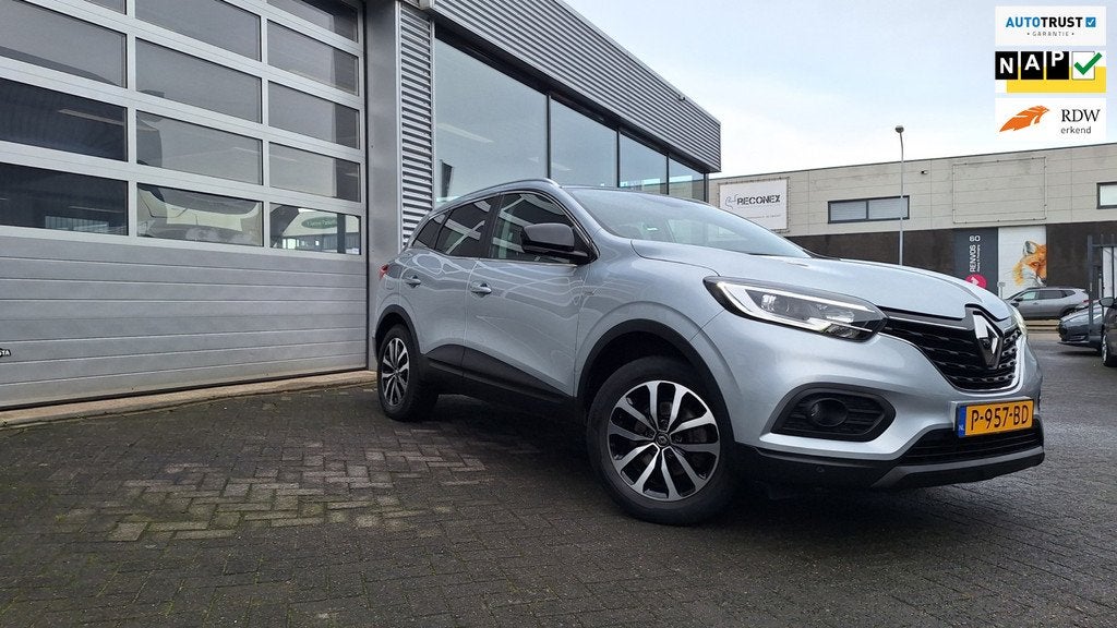 Renault Kadjar 1.3 TCe Limited/Automaat/Nav*Pdc*Trekhaak*150, Auto's, Renault, Kadjar, 4 cilinders, Origineel Nederlands, Bedrijf