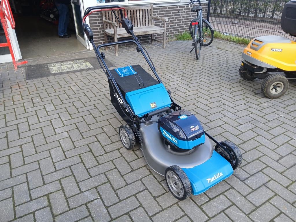 Makita lm002g accu grasmaaier, Ophalen, Cirkelmaaier, Versnellingen, Accu-grasmaaier