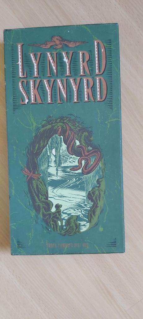 Lynyrd Skynyrd The Definitive Collection 3CD Box, Ophalen of Verzenden, 1990 - 1999, Zo goed als nieuw, Boxset