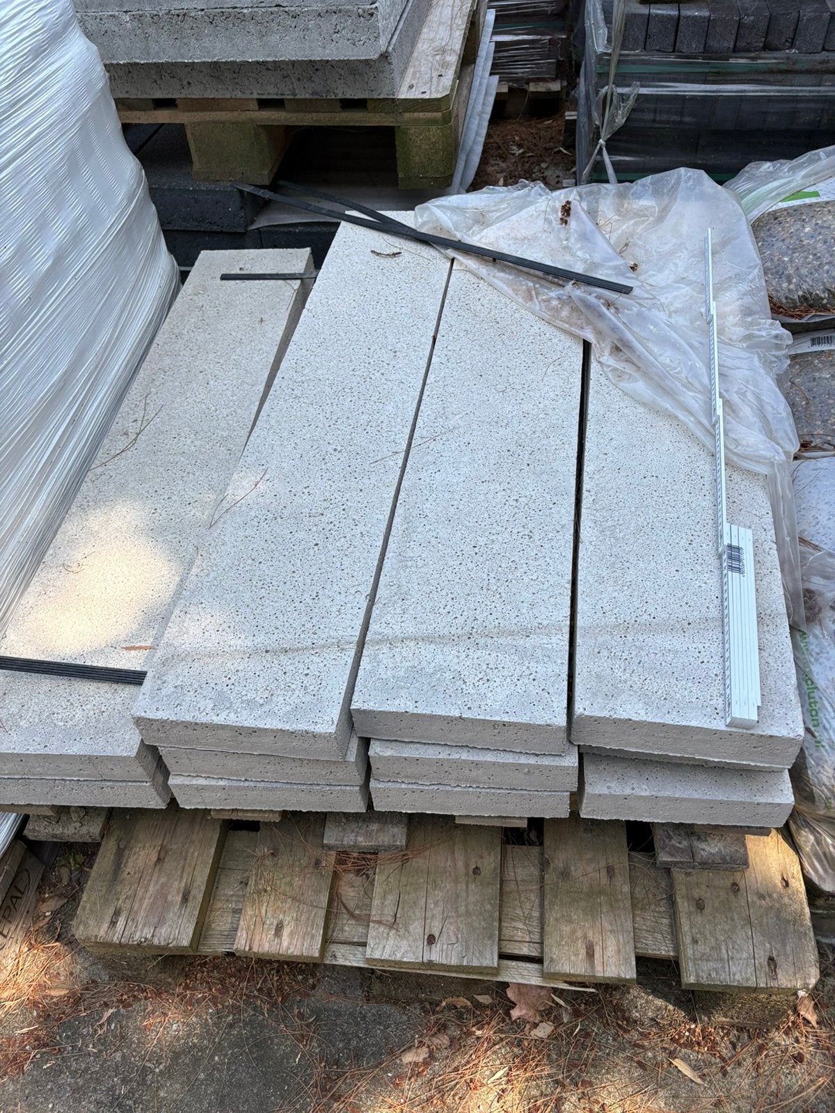Oud Hollandse randstenen 100/20/5 cm creme nieuw 11 st. !!, Ophalen, Nieuw, Minder dan 5 m², Beton