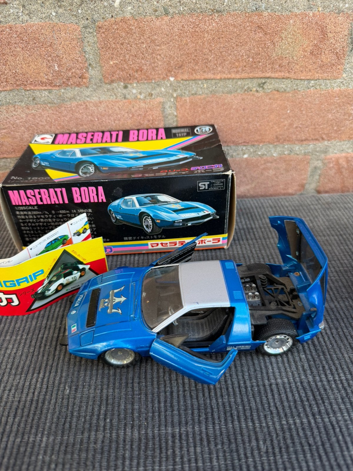 1:28 Eidai Grip Maserati Bora, Ophalen of Verzenden, Zo goed als nieuw, Auto