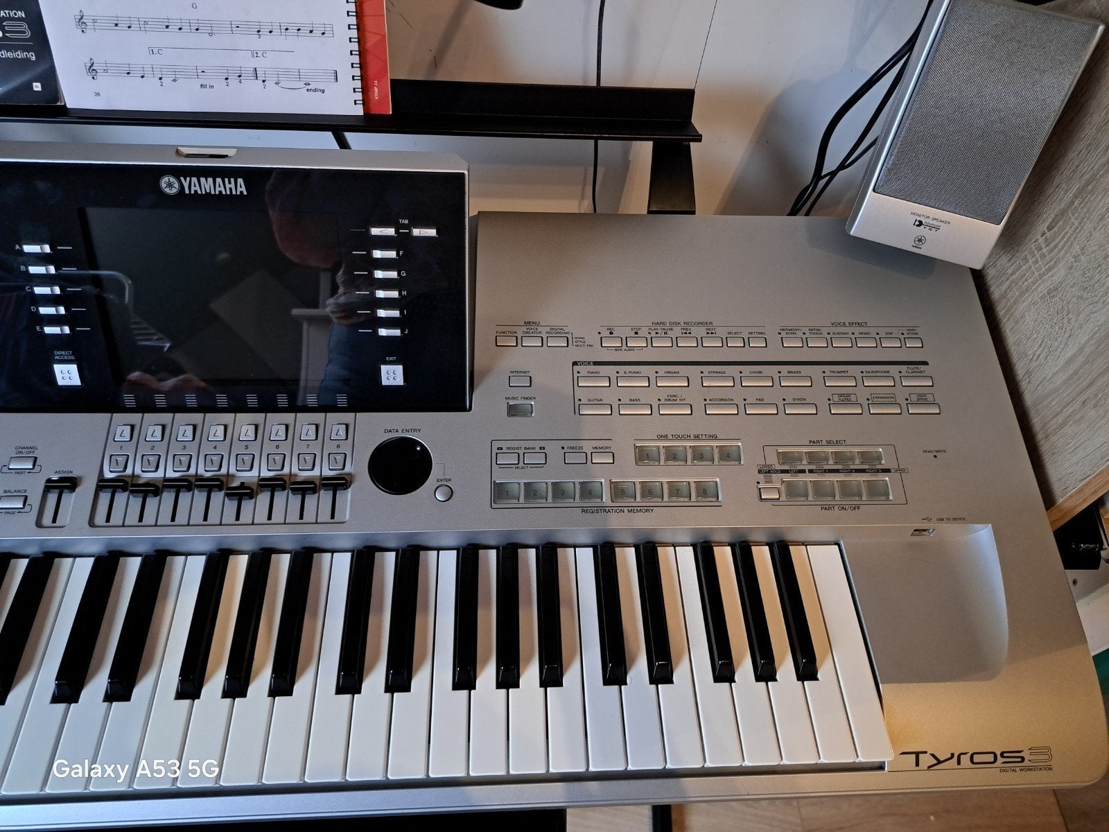 Tyros 3, Ophalen, Zo goed als nieuw, 61 toetsen, Yamaha