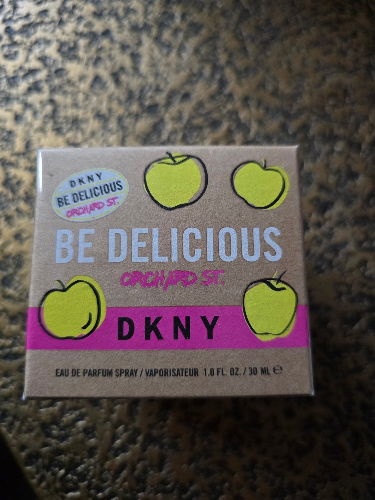 DKNY Be Delicious orchard st. 30 ml, Ophalen of Verzenden, Nieuw, Gehele gezicht