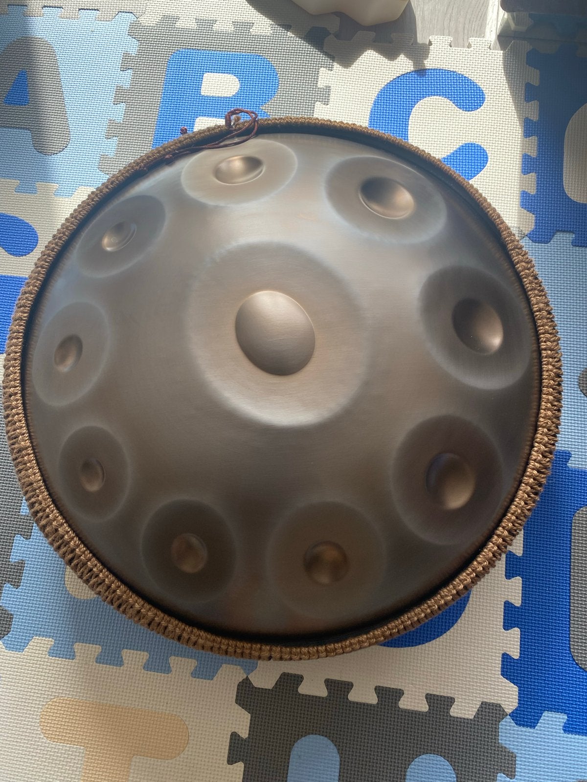 22 inch Handpan Licht Goudkleurig - 10 Noten D Kurd, Ophalen of Verzenden, Nieuw, Melodische percussie
