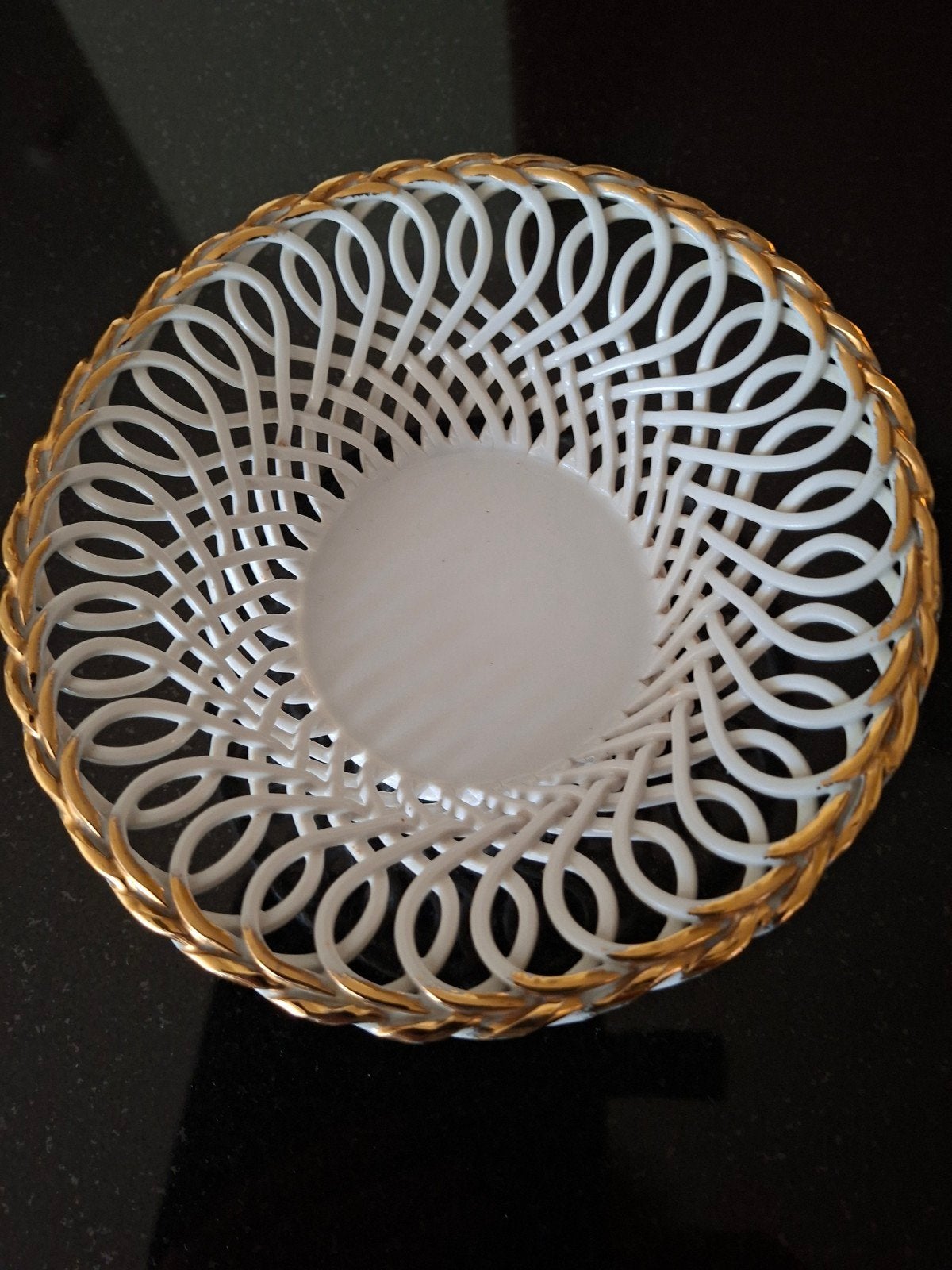 Decoratieve porseleinen schaal met kroonlogo, 17 cm, Ophalen of Verzenden