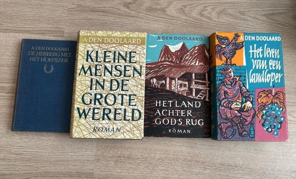 Boekenset A. den Doolaard – 4 stuks (o.a. De herberg met het, Ophalen of Verzenden, Gelezen