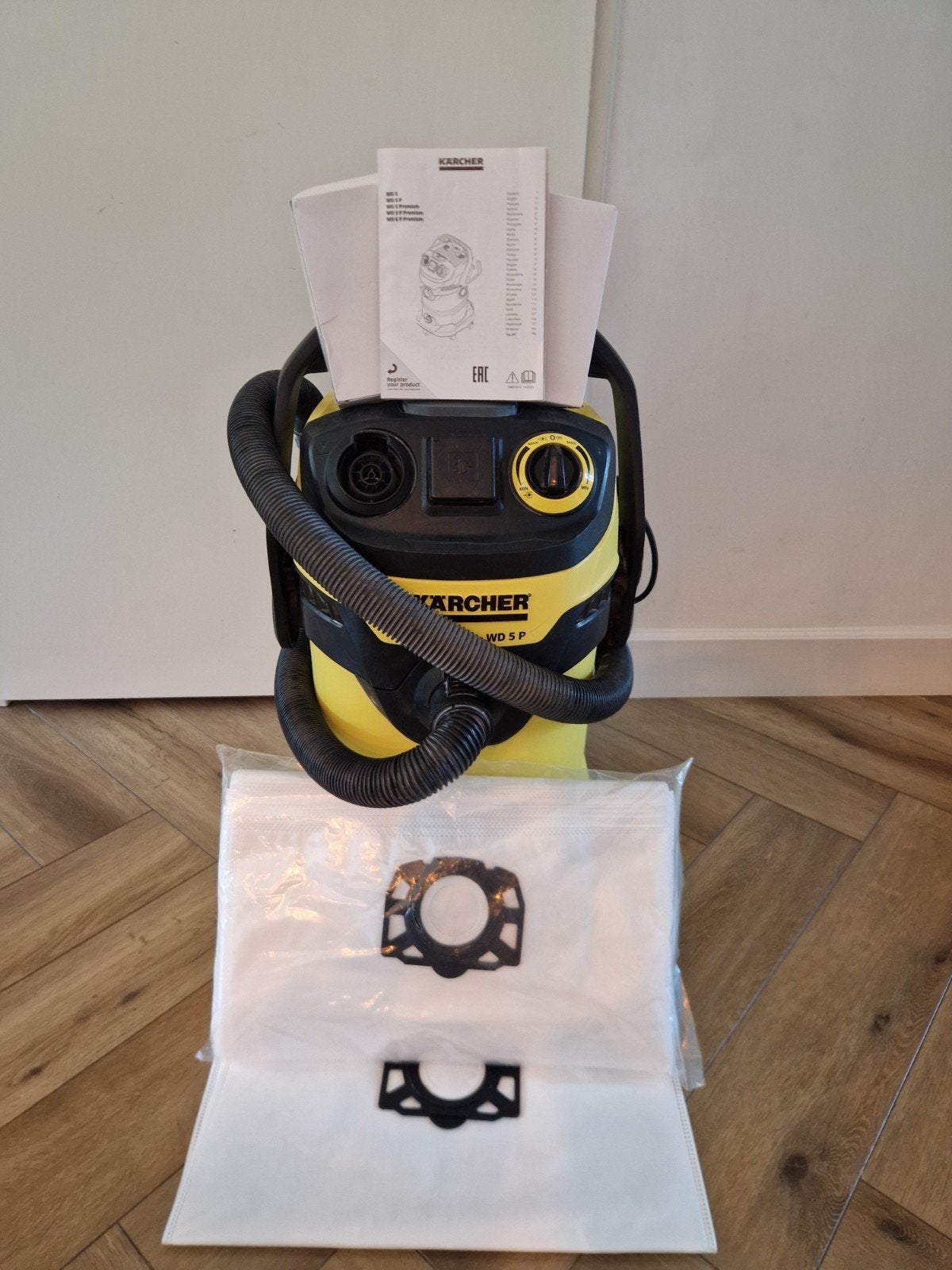 Kärcher WD 5 P Nat- en Droogzuiger, Ophalen, Inclusief accessoires, Gebruikt, Kärcher