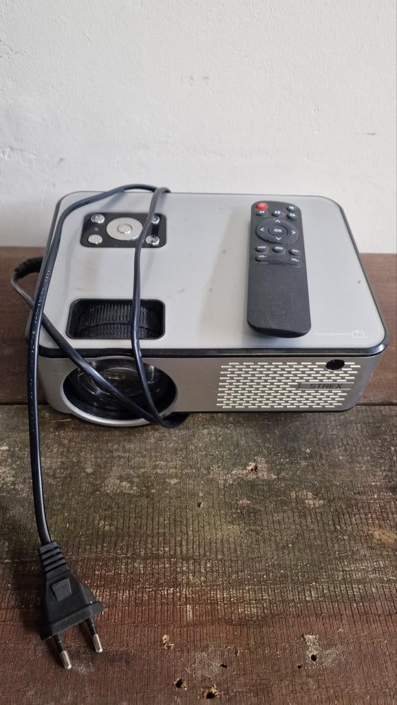Compacte Beamer met Afstandsbediening, Onbekend, Ophalen of Verzenden, Overige resoluties, Gebruikt