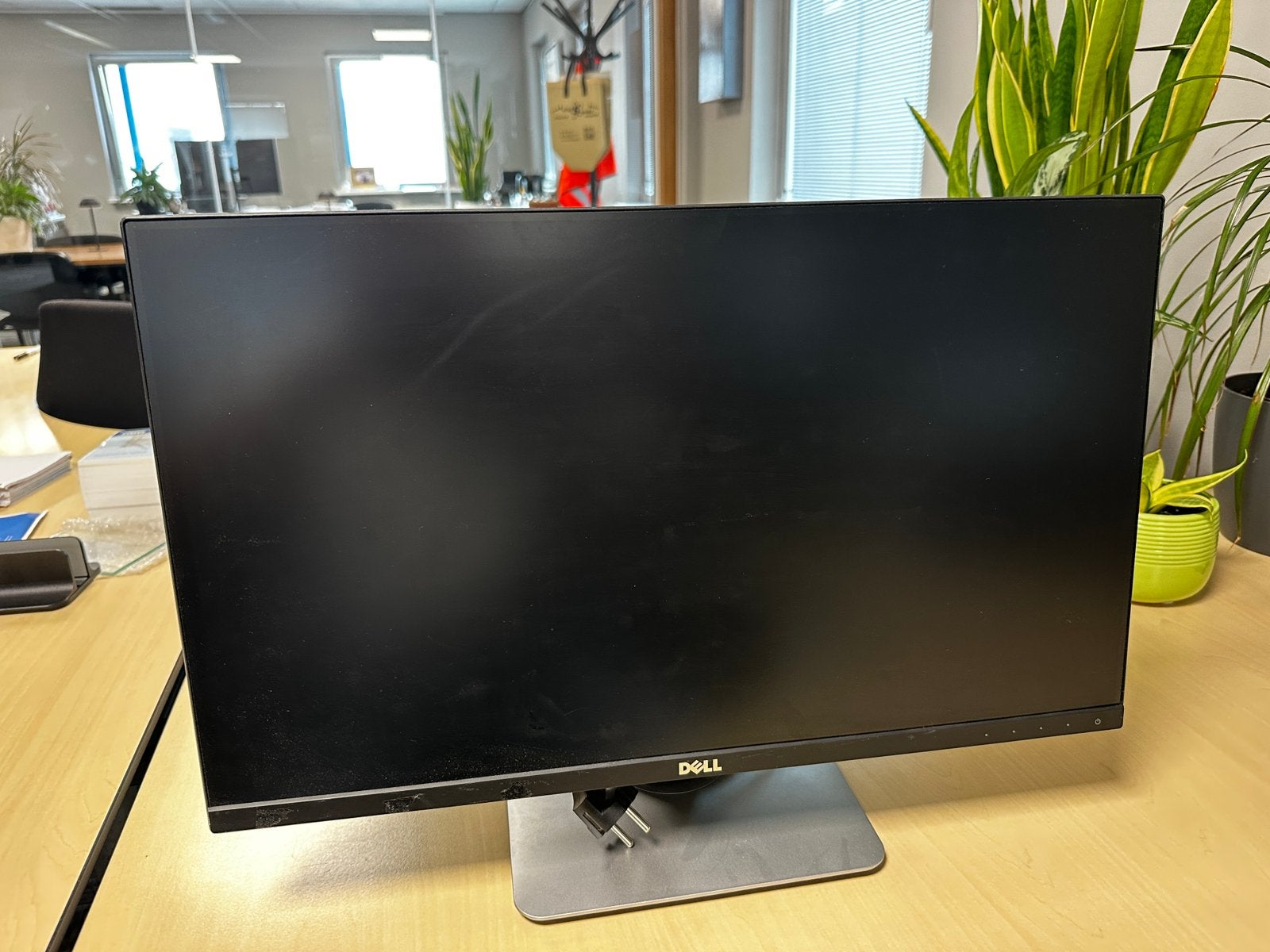 Dell monitors 24 inch, Computers en Software, Monitoren, Ophalen, IPS, Full HD, Zo goed als nieuw