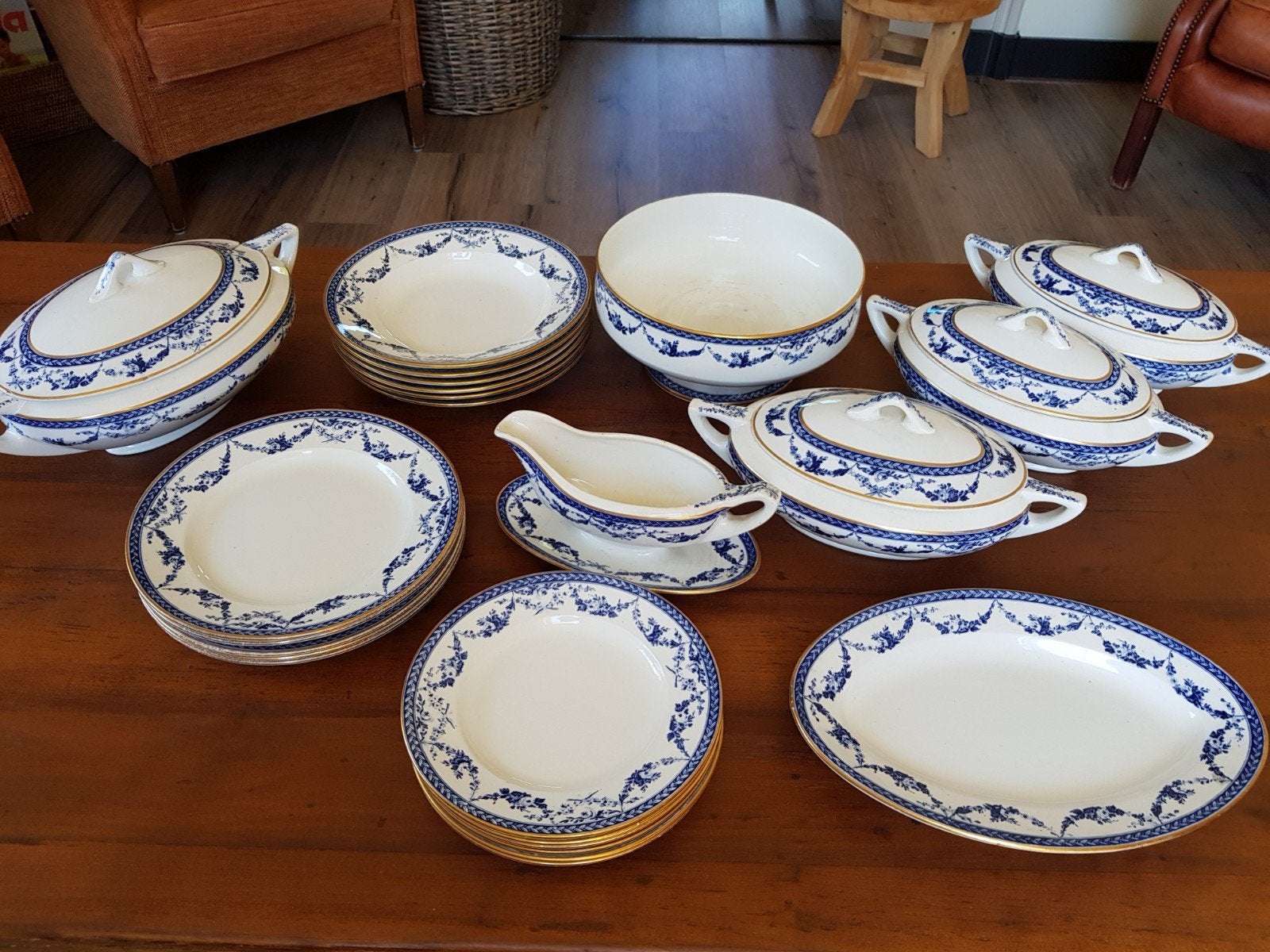 Petrus Regout Maastricht 'Lygia' servies 6p, Ophalen