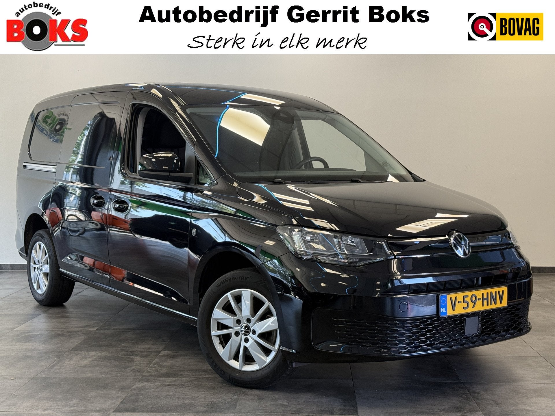 Volkswagen Caddy Cargo Maxi 1.5 TSI Style PDC Navigatie, 4 cilinders, Volkswagen, 116 pk, Zwart