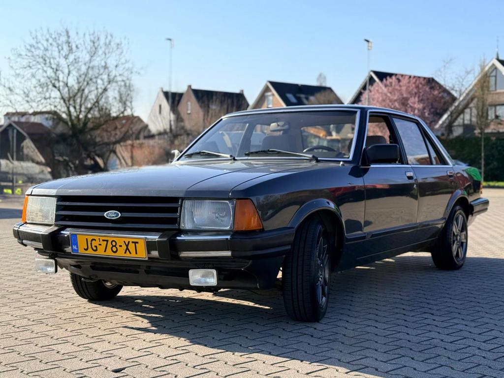 Ford Granada 2.0 1982 Grijs, Auto's, 101 pk, 4 cilinders, Origineel Nederlands, Handgeschakeld