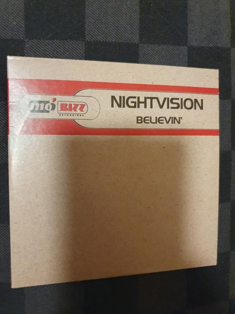 Nightvision believin '  single cardboard, Verzenden, Gebruikt, Pop