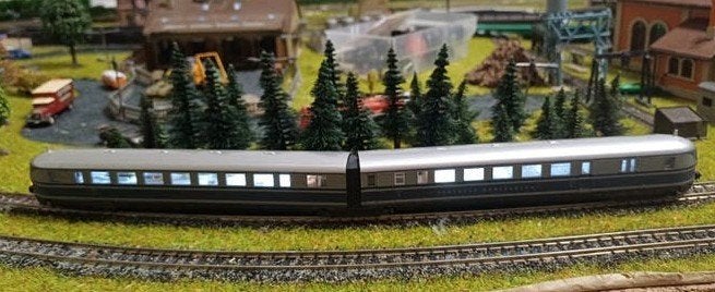 Kato K10716 Bauart Hamburg DB VT04 N-schaal digitaal, Ophalen of Verzenden, Zo goed als nieuw, Gelijkstroom, Treinset