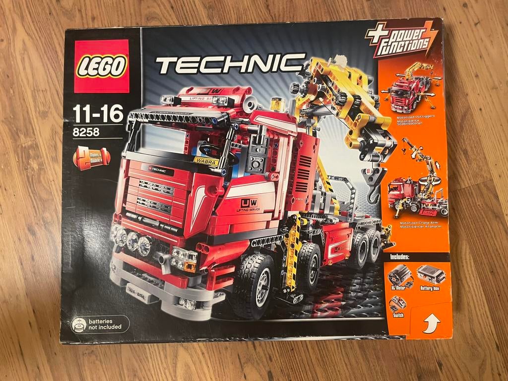 Lego Technic 8258 kraanwagen, Ophalen of Verzenden, Zo goed als nieuw