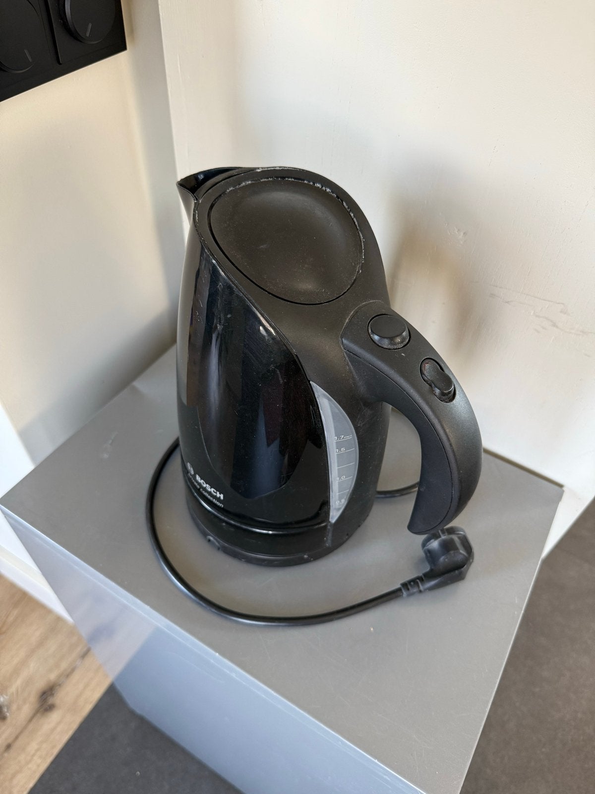 Bosch Waterkoker - Zwart, Witgoed en Apparatuur, Waterkokers, 1 tot 2 liter, Ophalen, Gebruikt
