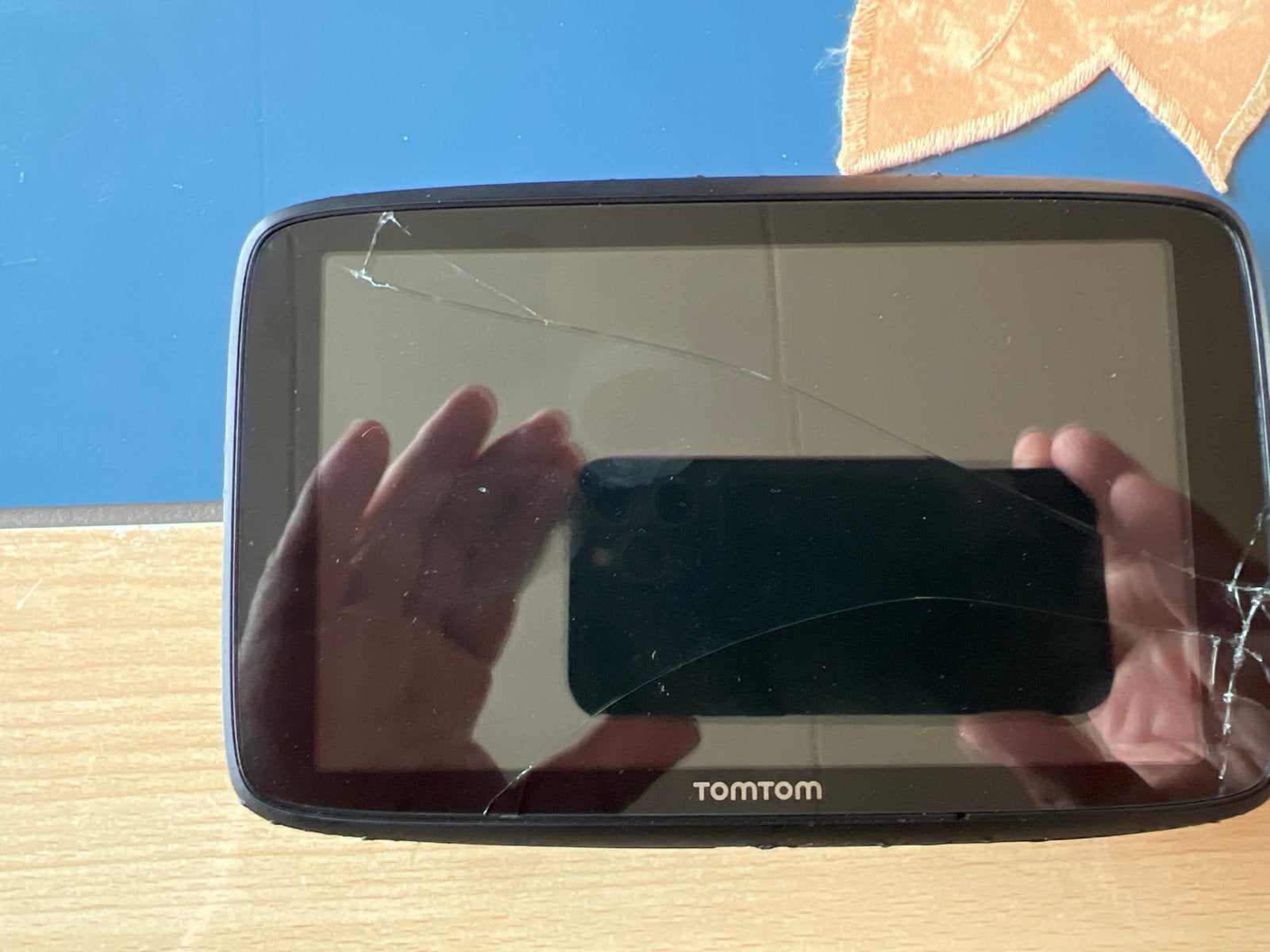 TomTom GO 620 met kapot scherm - werkt verder perfect, Ophalen of Verzenden, Gebruikt