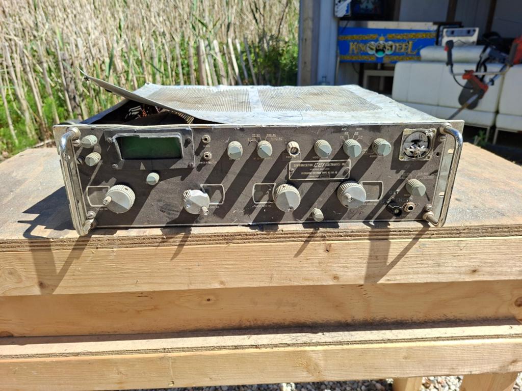 Vintage Watkins-Johnson / CEI RS-111 VHF/UHF Surveillance On, Telecommunicatie, Ophalen