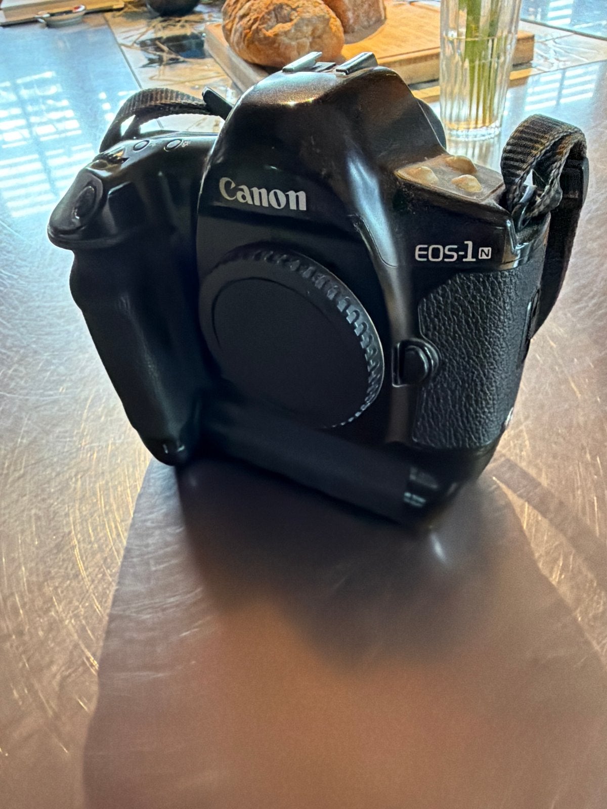Canon EOS-1N Spiegelreflexcamera, Audio, Tv en Foto, Ophalen of Verzenden, Gebruikt, Spiegelreflex, Canon