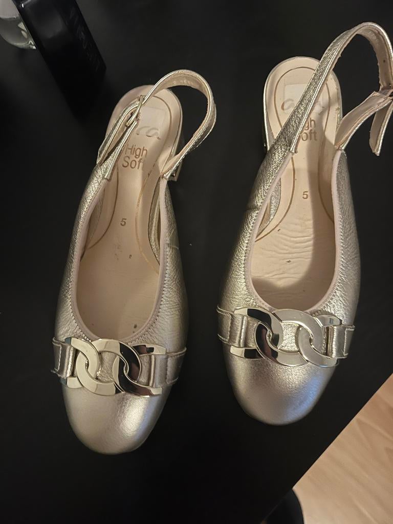 ara schoenen  maat 5., Ophalen of Verzenden, Gedragen, Overige kleuren, Schoenen met lage hakken