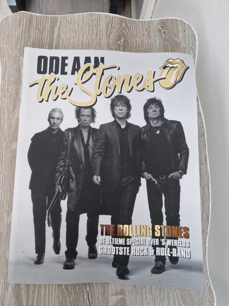 The Rolling Stones: Ode aan de Stones - Ultieme Special, Boeken, Ophalen of Verzenden, Zo goed als nieuw, Artiest, Diverse Auteurs