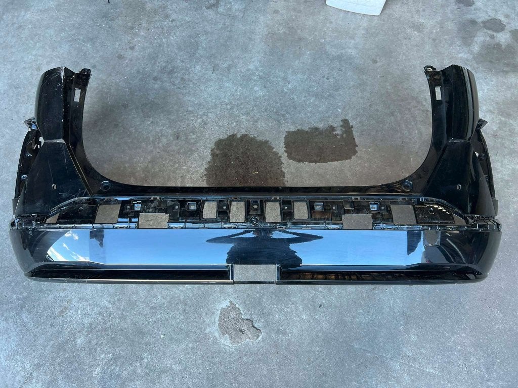 achterbumper kona 2 pdc 86611-hf010 2023-2025  zwart, Gebruikt, Korea, Achter, Bumper