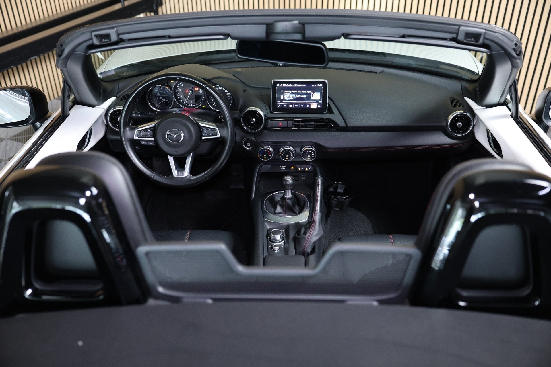 Mazda MX-5 1.5 SkyActiv-G 131 GT-M BOSE LEDER NAVI KEYLESS C, Achterwielaandrijving, Gebruikt, Zwart, 4 cilinders