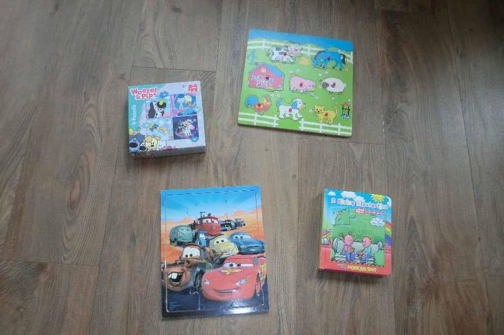 Leuke set kinder puzzels o.a.Woezel en Pip, boerderij, Cars, 2 tot 4 jaar, Gebruikt, Ophalen of Verzenden, Van hout