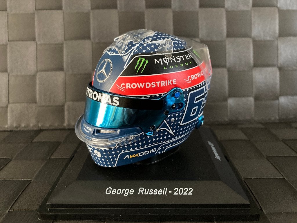 ✅ George Russell 1:5 helm 2022 Japanese GP Mercedes AMG W13, Ophalen of Verzenden, Nieuw, Formule 1